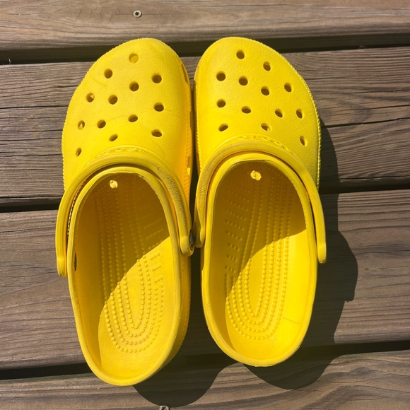CROCS Vibrant Yellow Sandals - Picture 2 of 6